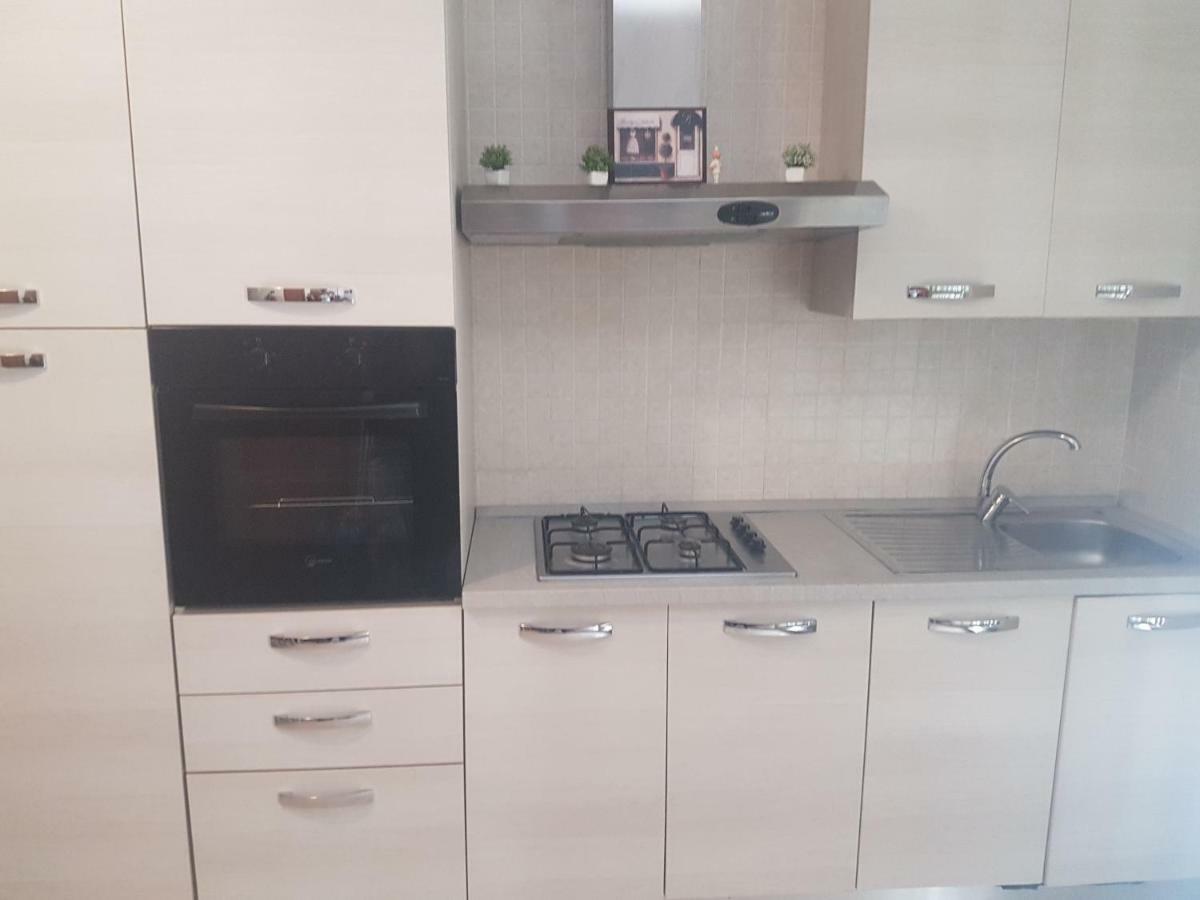 נאפולי Appartamento Silvana מראה חיצוני תמונה